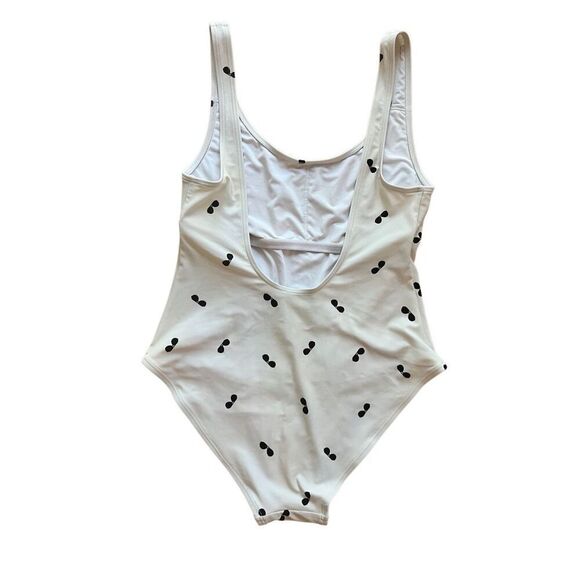 KARL LAGERFELD PARIS Sunglasses Print One-Piece Swimsuit Bathing Suit 12 $118 - Picture 3 of 4